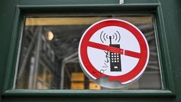 „ein verbot von handynutzung an schulen bis klasse 9 ist unerlässlich“