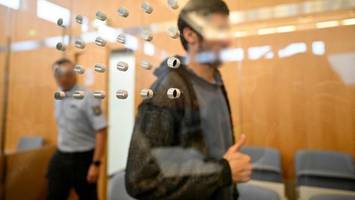 solingen-anschlag: attentäter lacht opfern ins gesicht