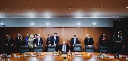 Machtkampf in der Bundesregierung: Ministerien rangeln um Kompetenzen