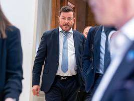 Luxusuhren und Bargeld: Neue Anklage gegen René Benko