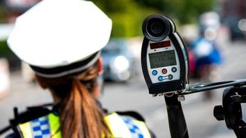 Mit 160 km/h auf der 80er-Strecke: Raser erwartet Dreifachstrafe