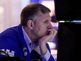 Gewinnmitnahmen und Zinswetten: Wall Street tritt zum Wochenende auf die Bremse