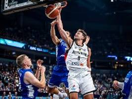 Gold-Traum lebt weiter: Deutschlands Basketballer kämpfen sich ins EM-Finale