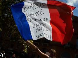 kreditwürdigkeit herabgestuft: rating-agentur fitch senkt ausblick für frankreich