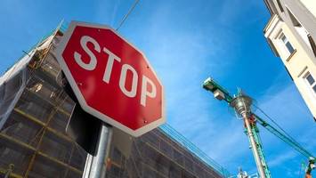 stoppschilder ignoriert: polizei ertappt 76 fahrer in norderstedt