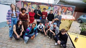 teamwork statt ellenbogen: street art verbindet