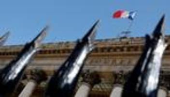 Frankreich: Ratingagentur stuft Frankreichs Kreditwürdigkeit herab