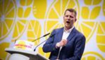 Wahltag in Nordrhein-Westfalen: Höne: FDP hat schwere Niederlage erlitten