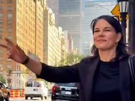 Grüne reagiert auf Kritk: Baerbock: Videos aus New York sollten UNO helfen