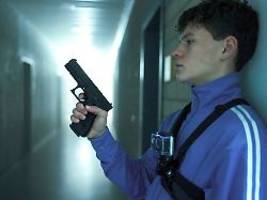 tatort und polizeiruf 110: so kriminell geht's am sonntagabend weiter