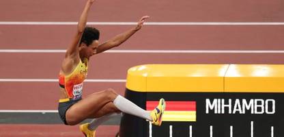 Leichtathletik-WM: Weitspringerin Malaika Mihambo gewinnt Silber
