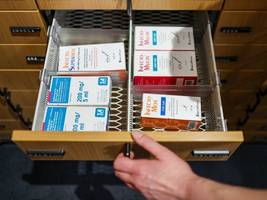 Engpässe bei Medikamenten: Antibiotika-Säfte für Kinder könnten knapp werden