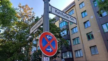 Straßenumbenennung: Bürger in Berlin-Kreuzberg protestieren