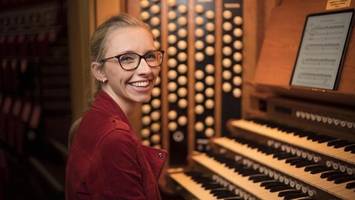 Anna Lapwood: „Mit Taylor Swift Orgel spielen – das wäre cool!“