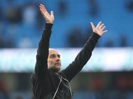 umbruch bei manchester city: guardiola kontrolliert jetzt auch die ehrenrunde