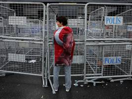 Demokratie-Erosion in der Türkei: Wie Erdoğan die Justiz auf die Opposition loslässt