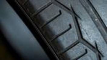 Kriminalität in Bremen: Unbekannte zerstechen Reifen von mehr als 160 Autos