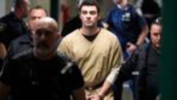 Tötung in Manhattan: Versicherungschef getötet - vor Gericht Erfolg für Luigi M.