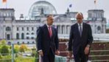 karol nawrocki in berlin: merz sichert polen unverbrüchliche unterstützung gegen russland zu