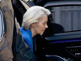 anträge von rechts und links: von der leyen muss sich erneut misstrauensvoten stellen