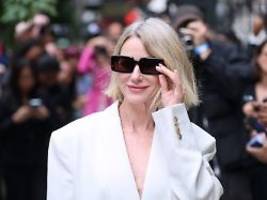 Mit nur 36 Jahren: Naomi Watts enthüllt Erfahrung mit Wechseljahren