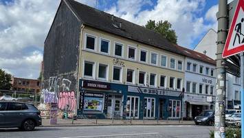 Bau-Stillstand: Anwohner wundern sich über „Gerippe von Ottensen“