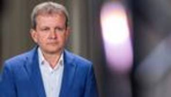Kommune: Schwerins Oberbürgermeister Badenschier tritt zurück