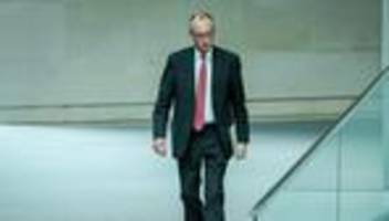 friedrich merz im bundestag: Überaus freundlicher druck