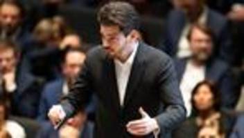 lahav shani: dirigent lahav shani kritisiert ausladung von musikfestival in gent