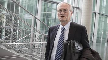 Block-Prozess: Hanning und die lukrative Welt der Ex-Agenten
