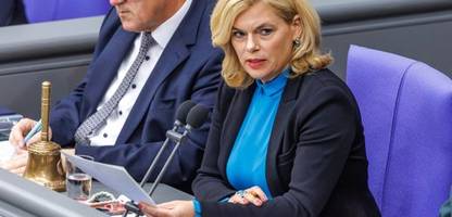 Generaldebatte im Bundestag: Hitziger Schlagabtausch zwischen AfD und Linke