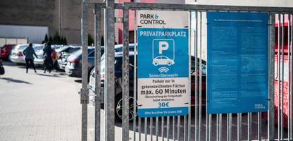 Parkplatz-Streit: Wie private Firmen Falschparker ausnehmen