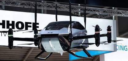 xpeng: chinesische flugtaxis kollidieren bei probe für flugshow