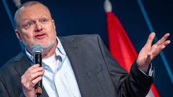 entertainer-legende raab schafft nur noch pubertäre penis-witze