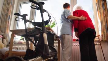 Nach Jahren der Not: Gemeinde ohne Pflegeheim schöpft Hoffnung