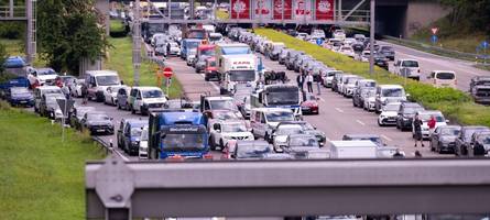 9550 Stunden Verzögerung: Bayerische Sommerferien sorgen für Stau-Chaos auf Autobahnen