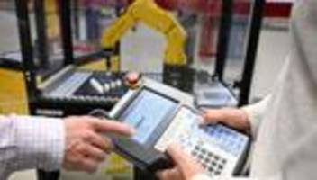 Arbeitsmarkt: Ausbildungsangebote für Berufsanfänger fehlen oft