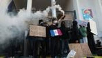 Frankreich: Proteste gegen Sparpläne der französischen Regierung