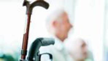 Gesundheit: Experten warnen vor Engpässen bei Versorgung Hochaltriger