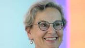 universität: rektorin der tu dresden beginnt zweite amtszeit