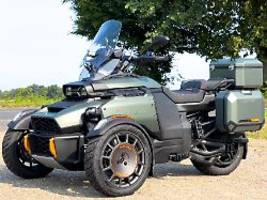 Damit fällt man garantiert auf: Can-Am Canyon Redrock - ein Bolide mit drei Rädern