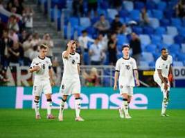 folgen für wm rücken näher: hammergruppe droht: dfb-team bezahlt für slowakei-desaster teuer