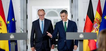 Spanien: Friedrich Merz zum Antrittsbesuch in Madrid - es geht um Urlaub und um Israel