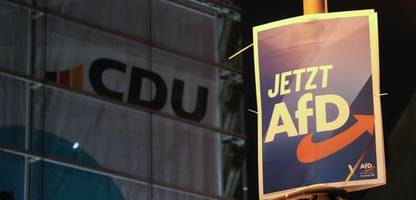 CDU – AfD: Studie legt nahe, dass Kooperation mit rechten Parteien nicht helfen