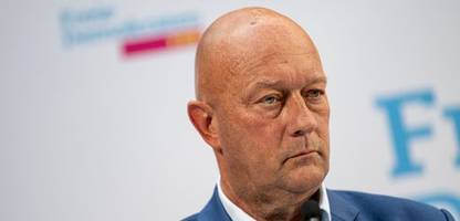 Thomas Kemmerich schließt sich nach FDP-Austritt Frauke Petry an