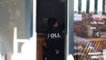 zoll: bundesweite razzia gegen schwarzarbeit in der gastronomie