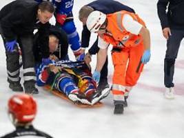 Große Sorge um Luke Esposito: Brutale Szene erschüttert die Deutsche Eishockey-Liga