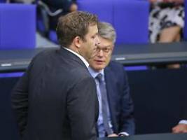 Uns fehlen 15 Milliarden Euro: Verkehrsminister Schnieder verlangt mehr Geld von Klingbeil