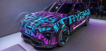 Porsche verschiebt Marktstart von E-SUV und setzt wieder auf Verbrenner