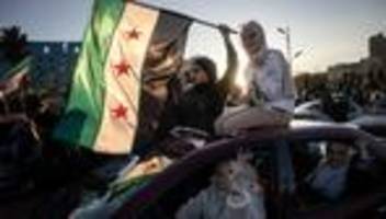 Frauen in Syrien: Die Syrerinnen bauen das Land auf und haben trotzdem kaum Rechte